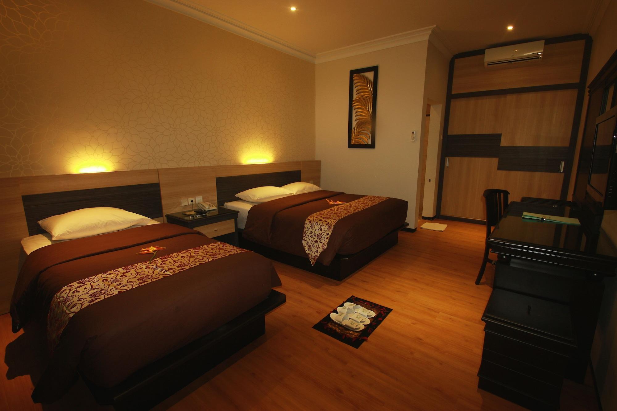 Kusuma Agrowisata Resort & Convention Malang Exterior photo